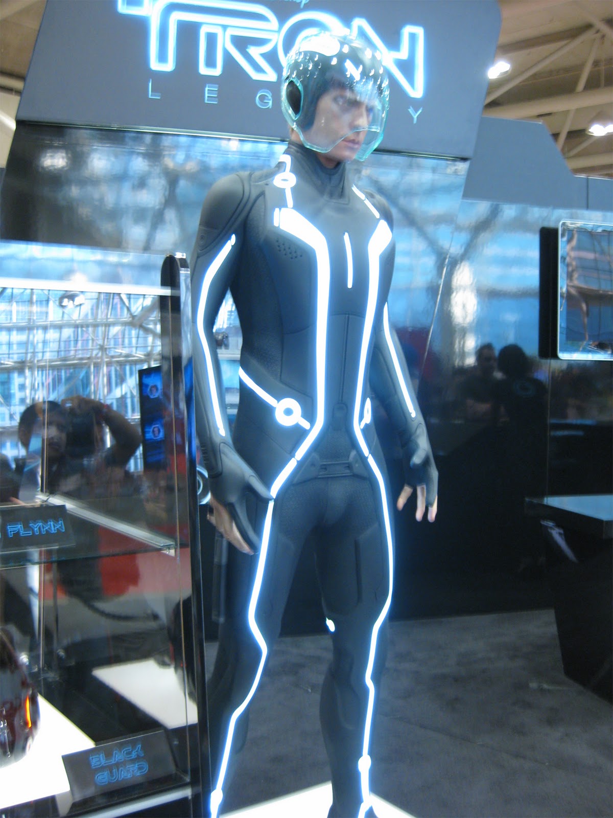 Tron+Suit.jpg