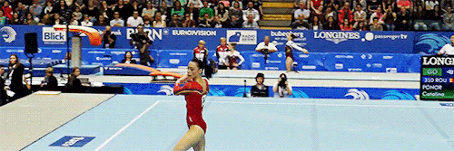 tumblr_o89l4vO4Dj1v5blnqo3_r1_500.gif